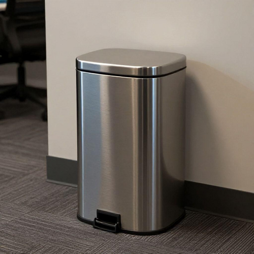 Lixeiras Basculantes em Aço Inox: Praticidade e Sustentabilidade para Seu Ambiente